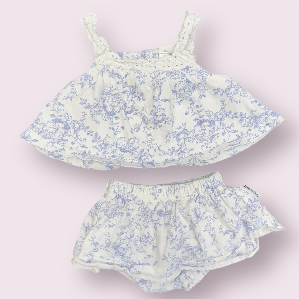 Vitamins Kids Baby Girls 2 pc Top & Bloomers 3 Months Blue‎ White Floral Cottage